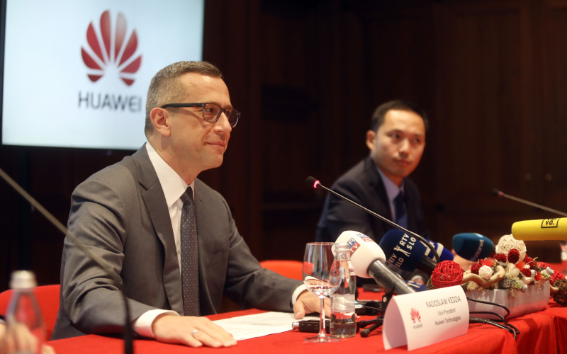 Huaweijev odziv na potezo slovenske vlade