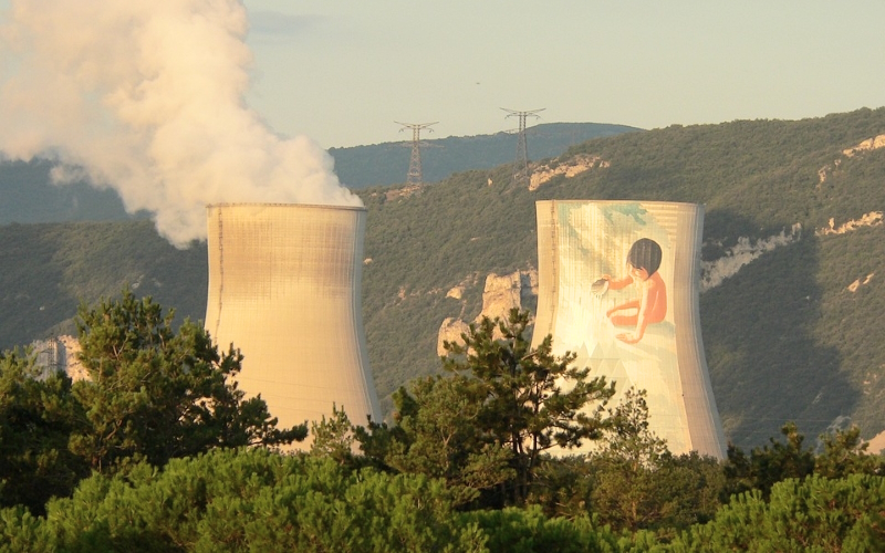 Zakaj se bojimo jedrskih elektrarn?